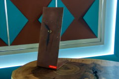 Настольные часы из corten стали cortenium