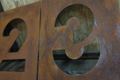 Навигация, таблички из corten стали cortenium