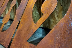 Навигация, таблички из corten стали cortenium
